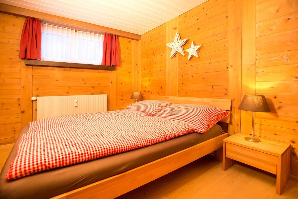 Mom - Alpine Boutique Apartments, Romantica, Near Grindelwald Terminal Room photo